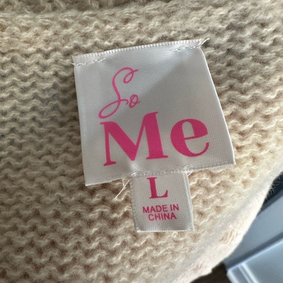 So Me Black Bow Cardigan - Oatmeal size large - Picture 9 of 12